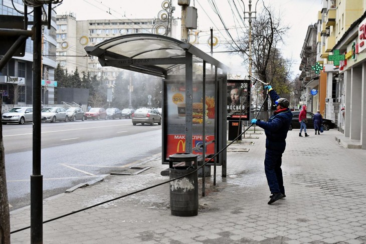 В Воронеже дезинфецируют остановки. Коронавирус. Северный район. 