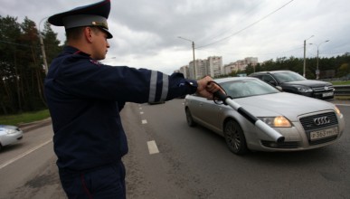 На майских праздниках ГИБДД активно ловит нетрезвых водителей в Воронеже в северном районе 