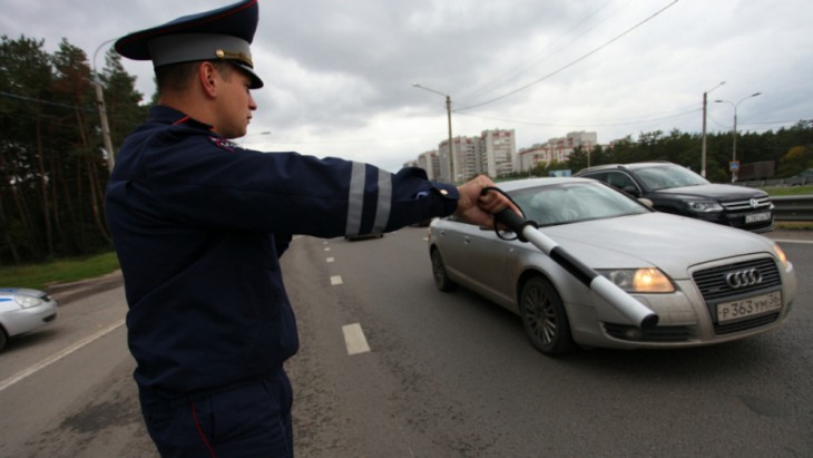 На майских праздниках ГИБДД активно ловит нетрезвых водителей в Воронеже в северном районе 