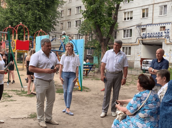 Встреча с жильцами Александр Чистяков Иван Мошуров Едена Байкова Воронеж Северный района