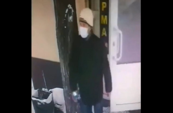 Появилась ориентировка на предполагаемого убийцу учительницы в Воронеже