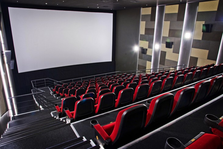 Залы воронежских кинотеатров и театров разрешат заполнять на 80% и увеличение количества гостей на свадьбах 