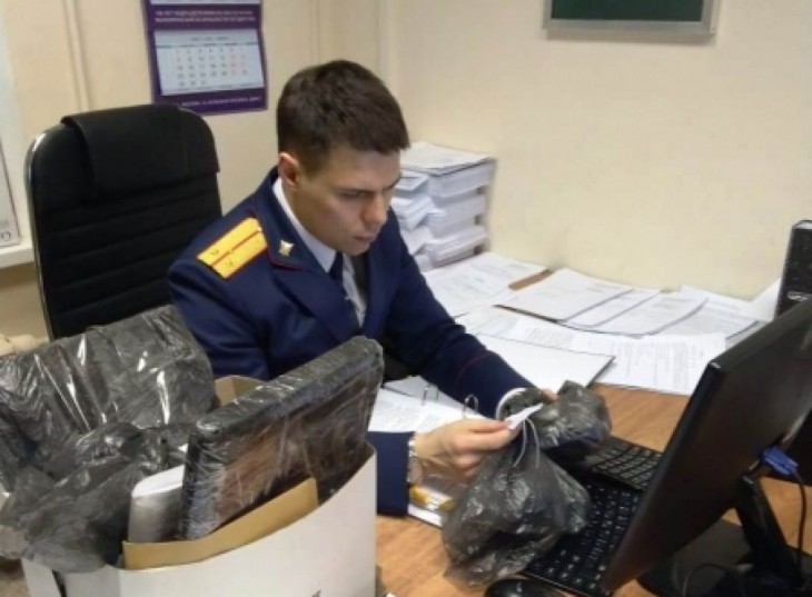 В Воронеже сотрудники ФСБ задержали и определили меру пресечения троим сторонникам неонацистской группы