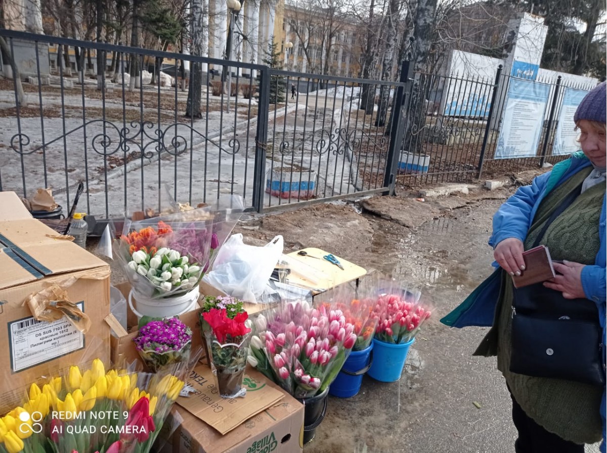 Незаконная торговля в Коминтерновском районе город Воронеж.