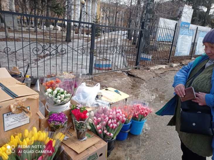 В Северном районе проходят рейды по незаконной торговли цветами