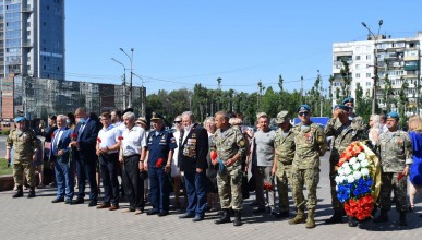 В Коминтерновском районе почтили память погибших героев 22 июня 2021