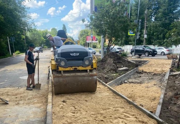 В Северном районе Воронежа комиссия приняла первые благоустроенные дворы