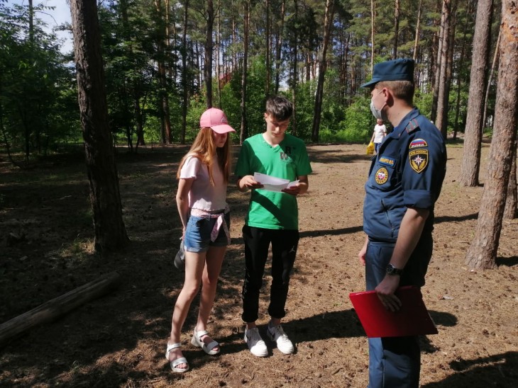 В Северном районе Воронежа идет усиленное патрулирование лесных массивов