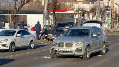 Юноша пострадал в аварии на Московском проспекте в Воронеже