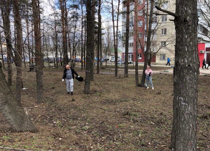 В Северном районе продолжаются уборка в рамках месячника по благоустройству