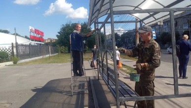 В Северном районе занимаются благоустройством остановок