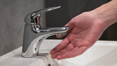 Где в Коминтерновском районе отключат воду с 8 августа?