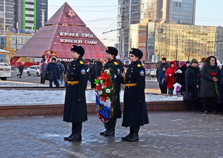 В Коминтерновском районе прошли торжественные мероприятия к 80-летию освобождения Воронежа от немецко – фашистских захватчиков