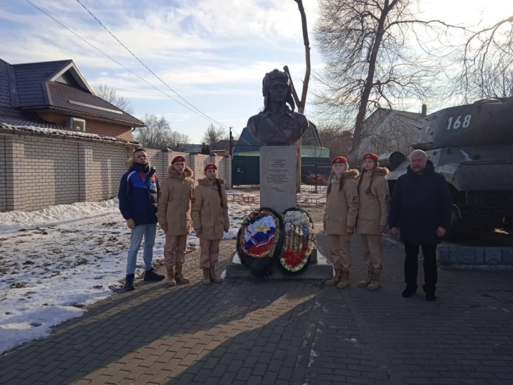 В Подгорном почтили память героев, отдавших жизни за освобождение родного Воронежа