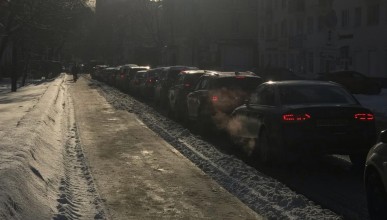 Адские пробки поразили снежный Воронеж в начале недели