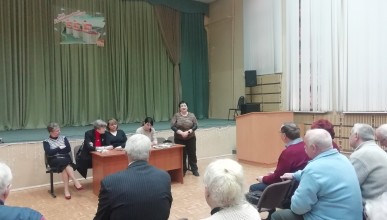 В большом зале управы Коминтерновского района состоялась встреча актива ветеранских первичных организаций района