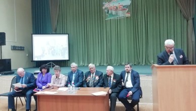 В большом зале управы Коминтерновского района прошел пленум районной ветеранской организации