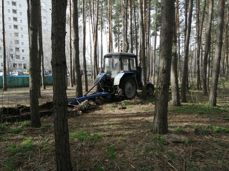 В Коминтерновском районе проведена противопожарная опашка