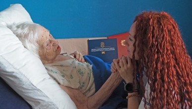 В Коминтерновском районе 100-летний юбилей отметила ветеран Великой Отечественной войны Александра Тымко
