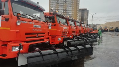 В Воронеже начался смотр коммунальной техники к зиме