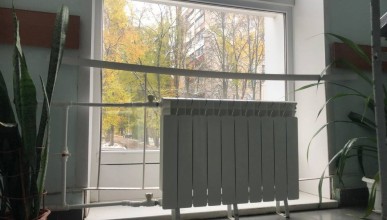 Отопление внезапно дали в воронежской многоэтажке при адской жаре