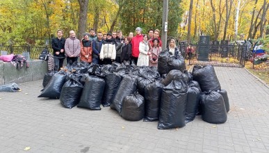 В Коминтерновском районе молодежь помогает сохранить память о подвигах героев Великой Отечественной войны