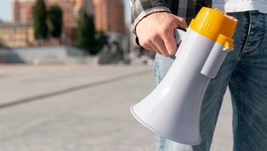 Воронежцам напомнили о включении сирен 5 марта