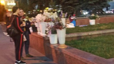 Торговля на памятнике Славы возмутила воронежцев 