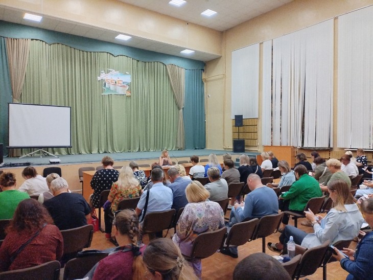 В управе Коминтерновского района прошло совещание с председателями участковых избирательных комиссий