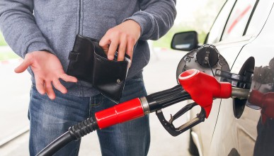 Будет ли в Воронеже снижение цен на бензин после окончания пандемии? Воронеж Северный район 