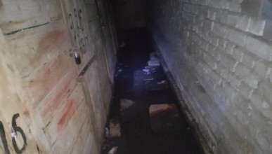 В доме по улице 9 января подвал затопила канализация. Воронеж Северный район