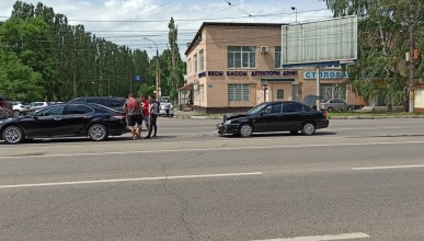 Авария на пересечение проспекта Труда и улицы Солнечной. Воронеж Северный район