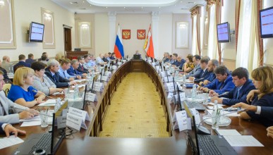 Губернатор Гусев рассказал о повышении зарплат воронежцев Воронеж Северный район