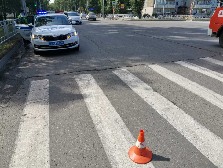 Автомобиль сбил пенсионера в Северном районе Северный район Воронеж